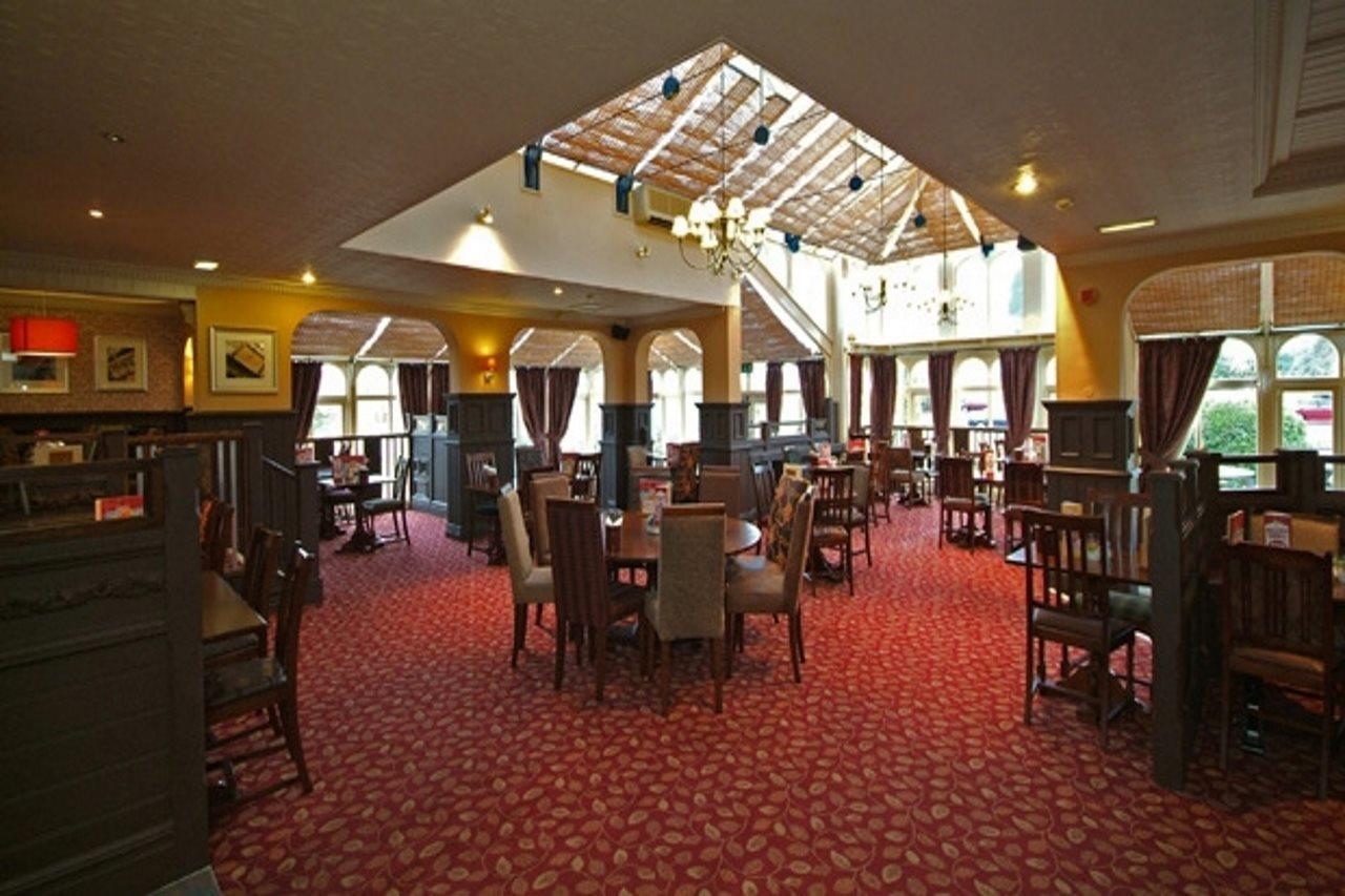 Premier Inn Newcastle Airport South Woolsington Exterior photo