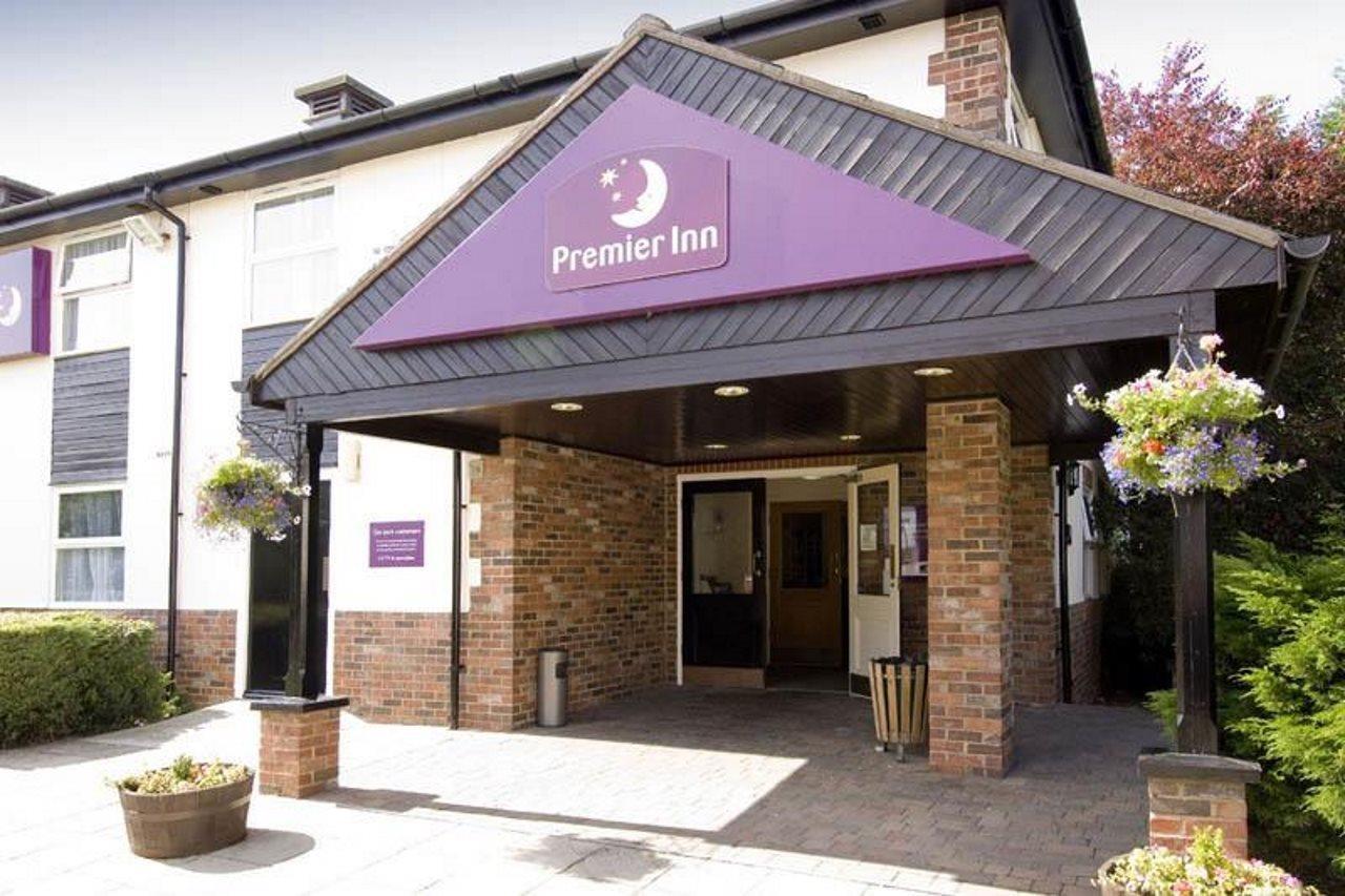 Premier Inn Newcastle Airport South Woolsington Exterior photo